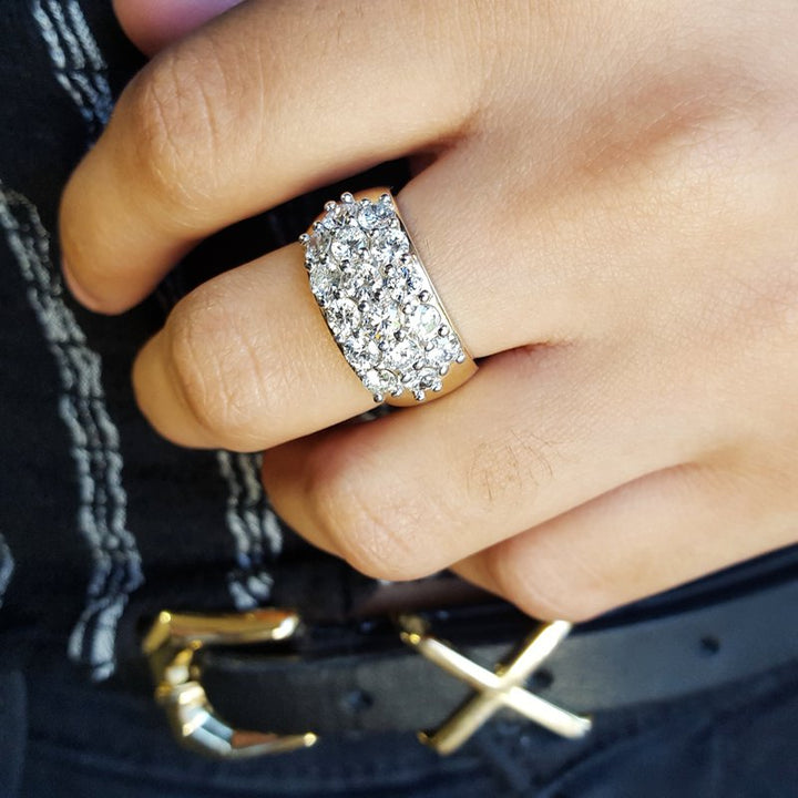 Luxury by Rene Hernandez 3 Row Anniversary Band