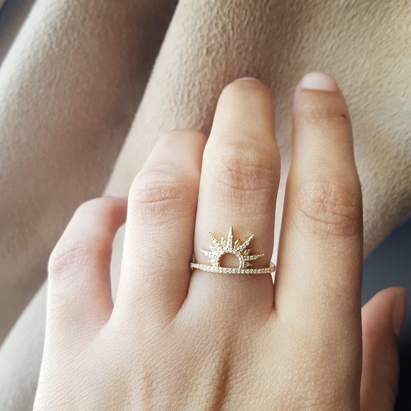 Sami Fine Jewelry Sunrise Horizon Ring