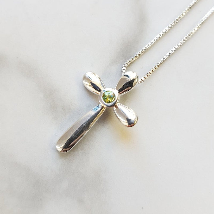 Arizona Peridot Silver Jewelry Peridot Cross Necklace