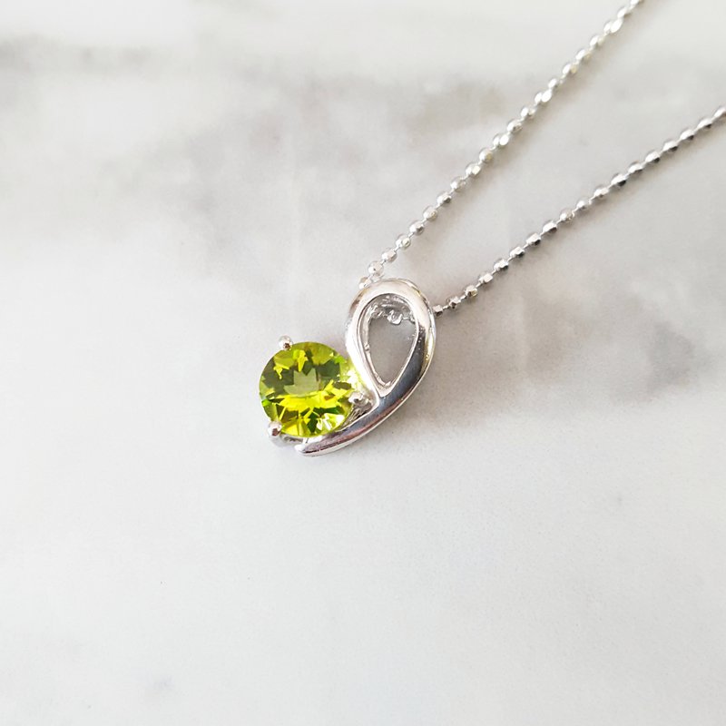 Arizona Peridot Silver Jewelry