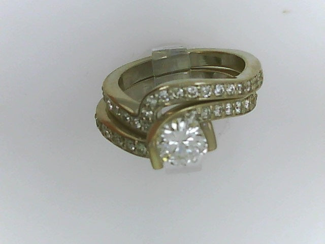 Diamond Rings Under $4999