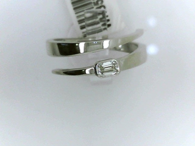 Diamond Rings Under $4999