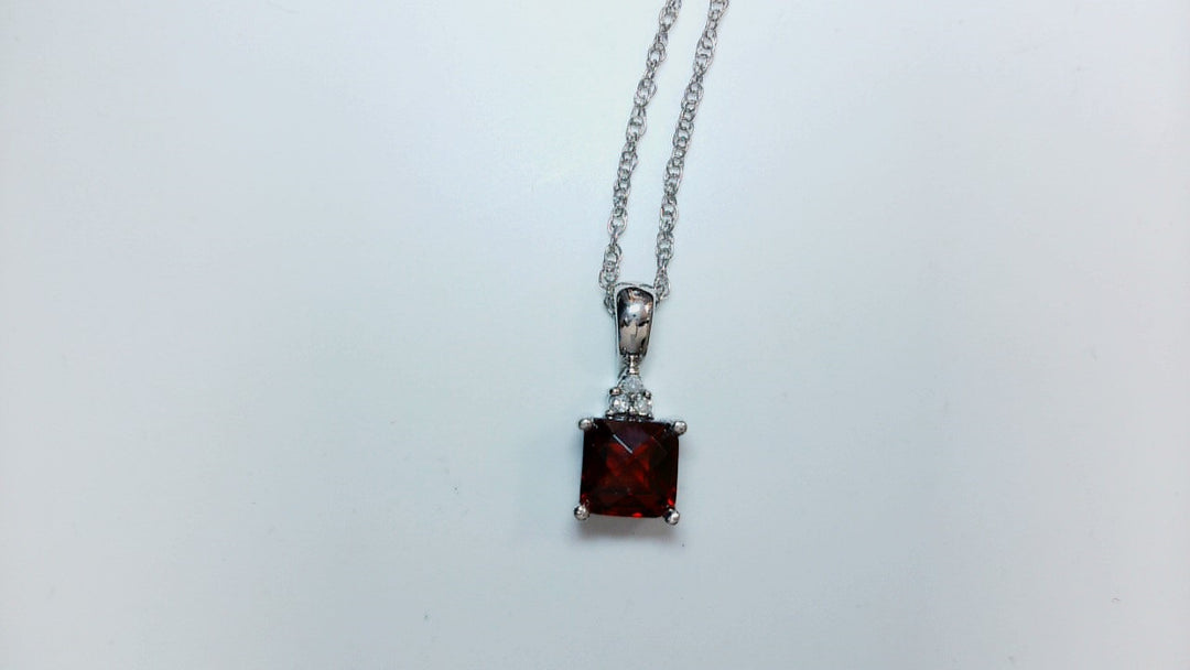 Precious Metal Gemstone Necklace