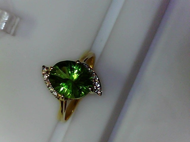 Arizona Peridot