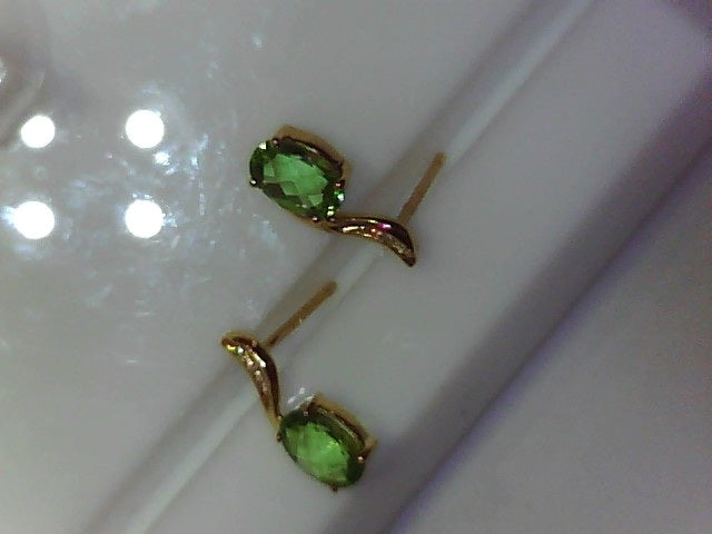 Arizona Peridot