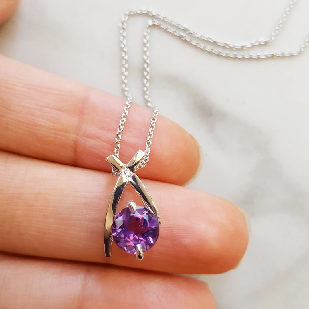 Criss Cross Silver Amethyst Pendant