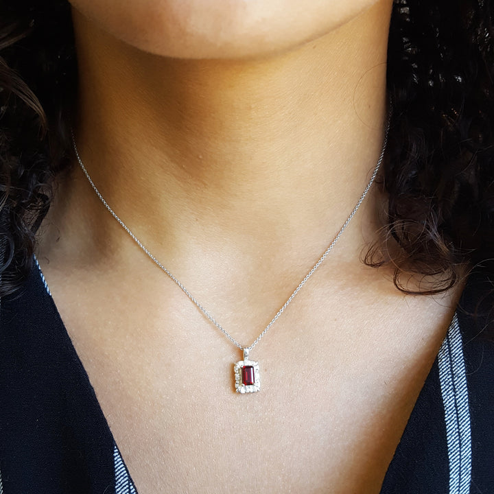 Brilliant Cut Arizona Garnet Pendant