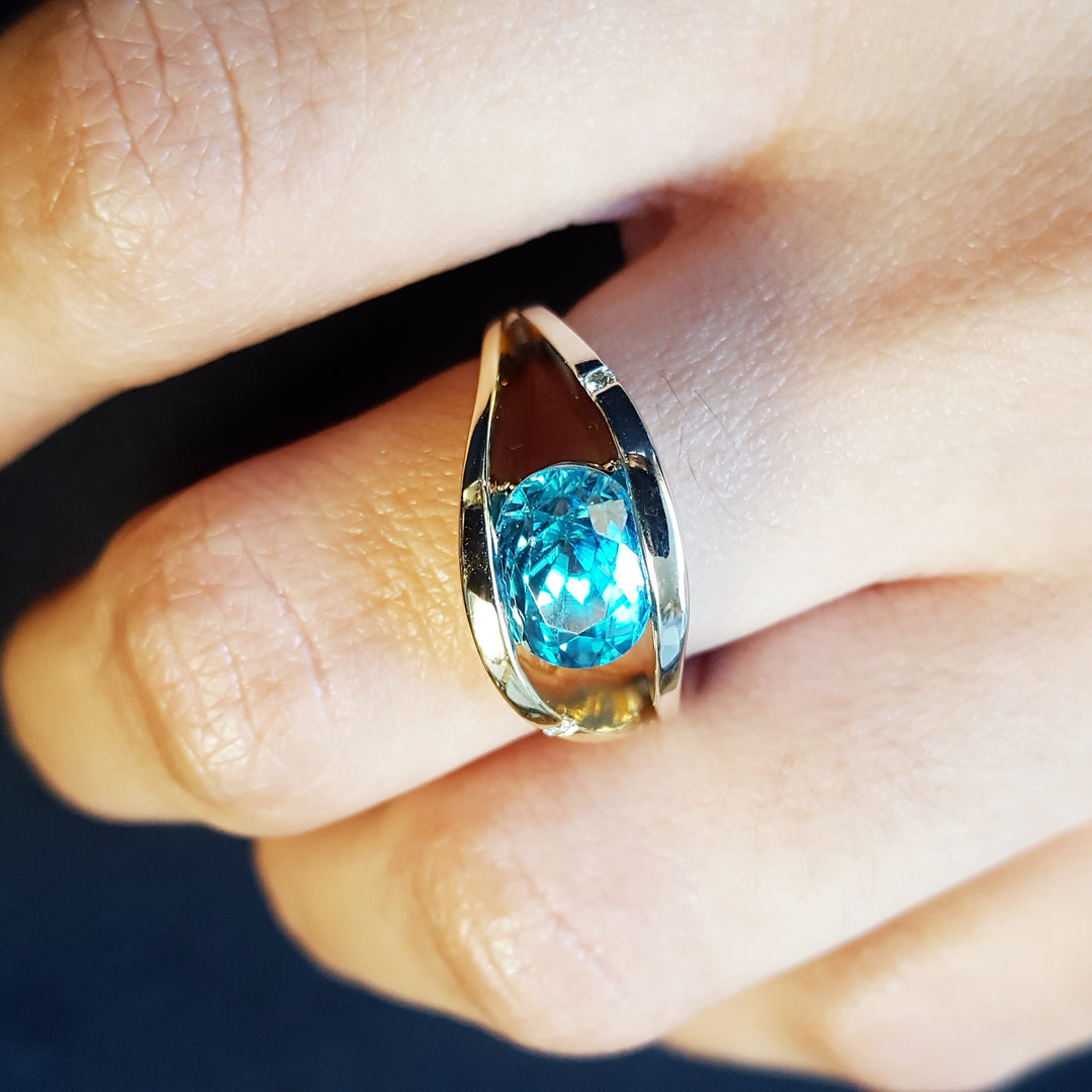 Waving Open Blue Zircon Ring