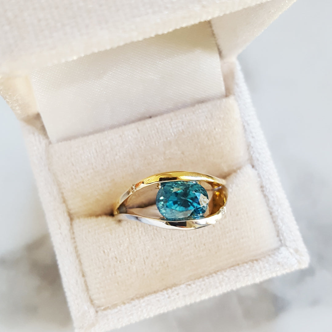 Waving Open Blue Zircon Ring