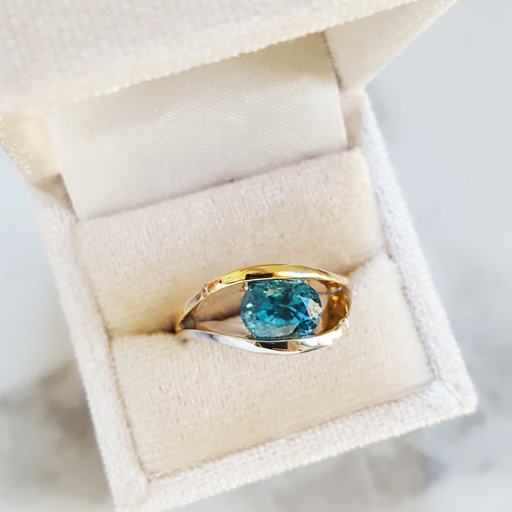 Waving Open Blue Zircon Ring