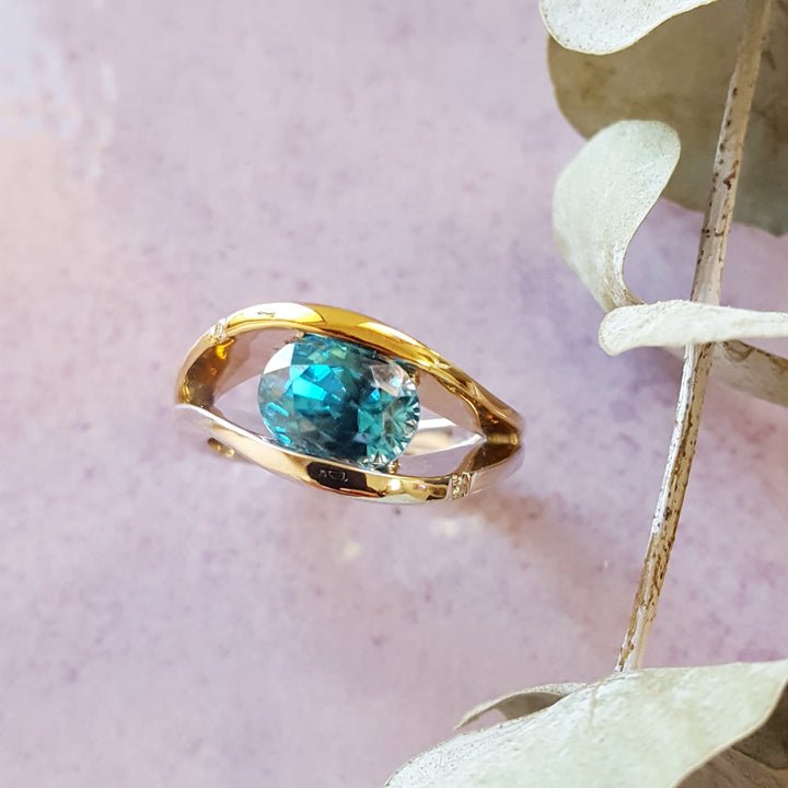 Waving Open Blue Zircon Ring