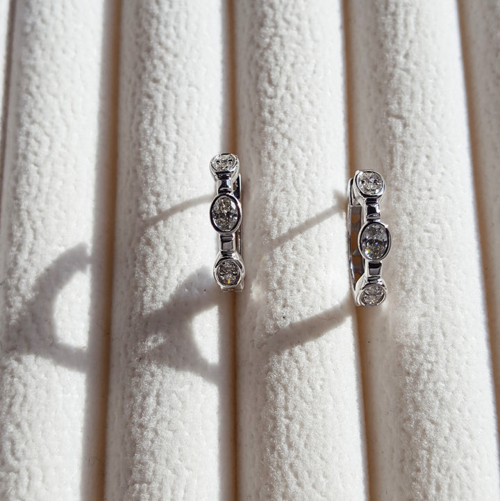 Essential Patterned Diamond Huggies
