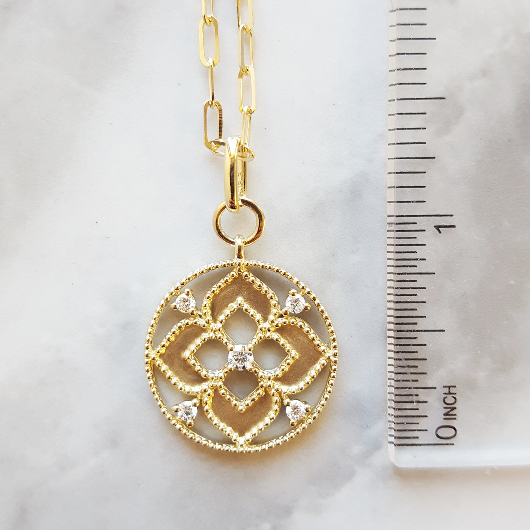 Clover Cut Out Diamond Pendant