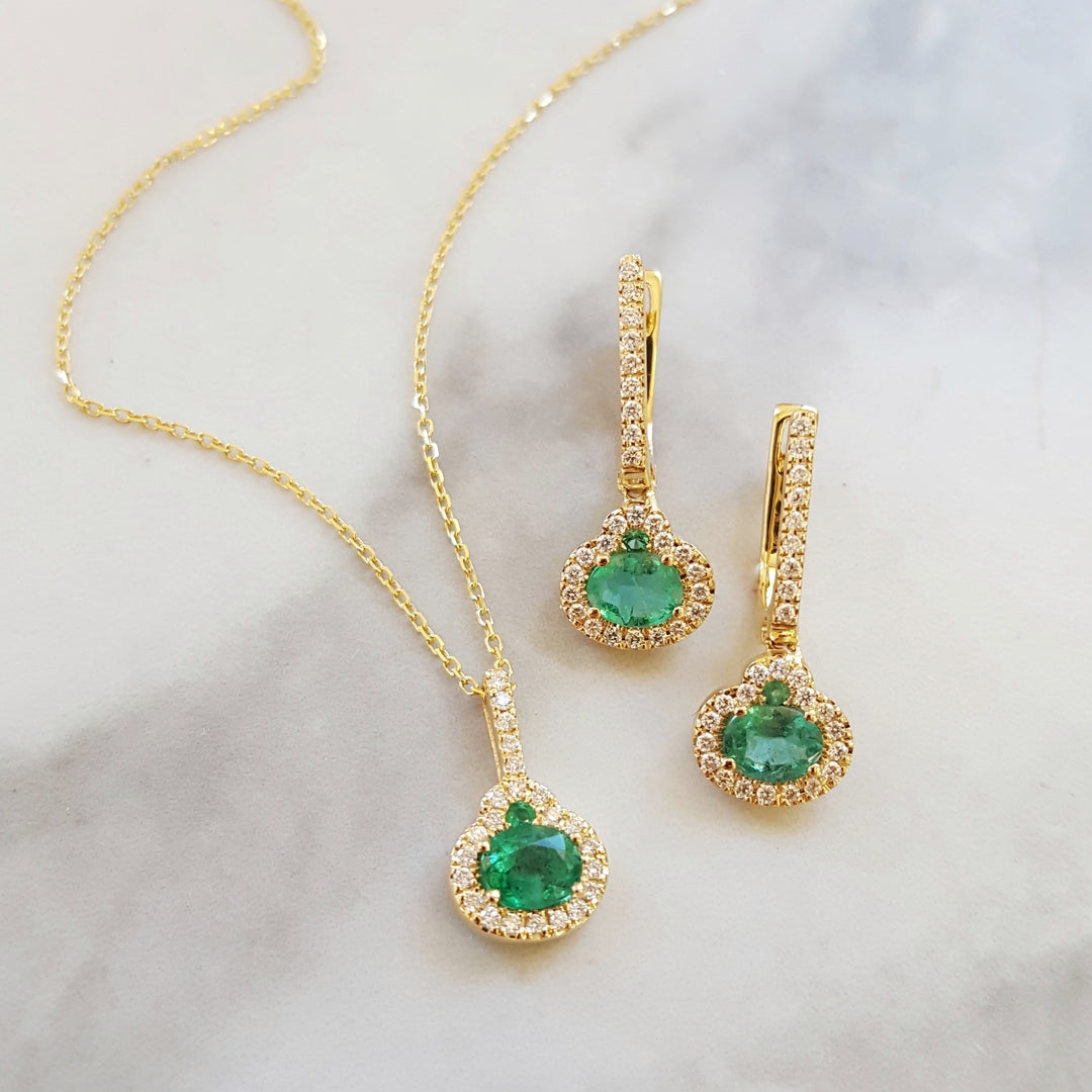 Diamond and Emerald Set