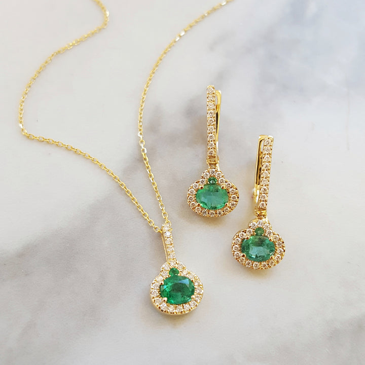 Diamond and Emerald Set