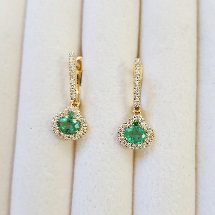 Diamond and Emerald Set