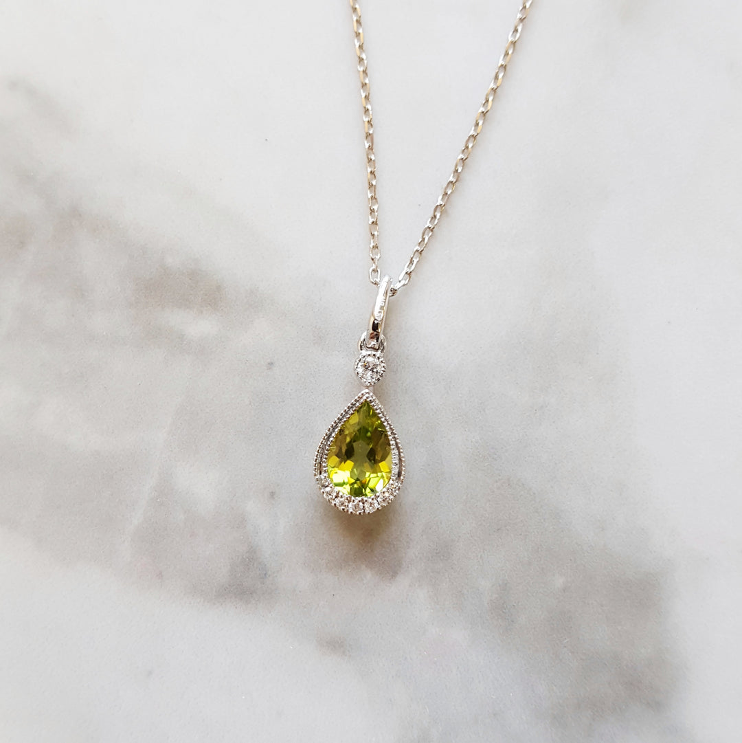 Arizona Peridot Elegant Pendant