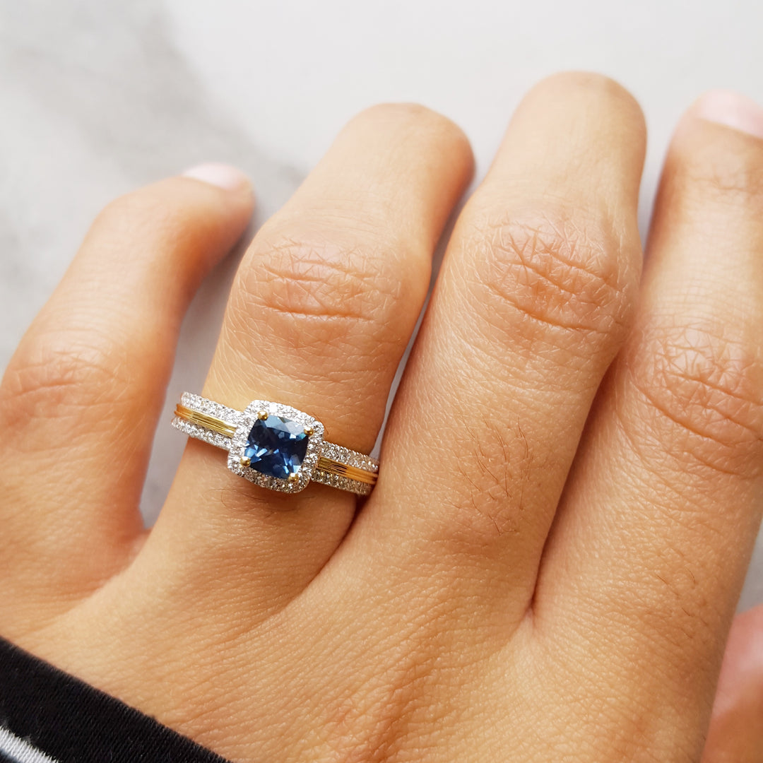 Sapphire Engagement Rings