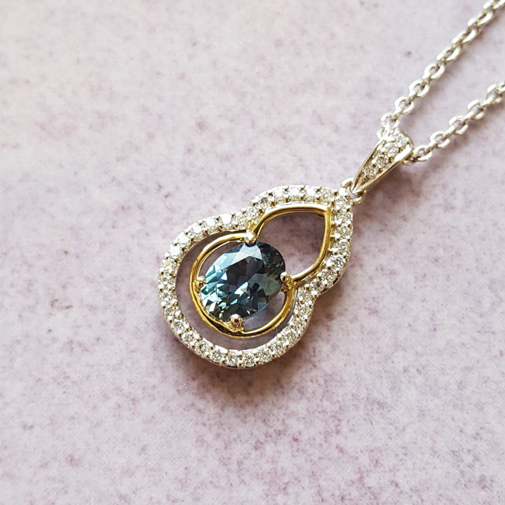 Modern Design Montana Sapphire Pendant