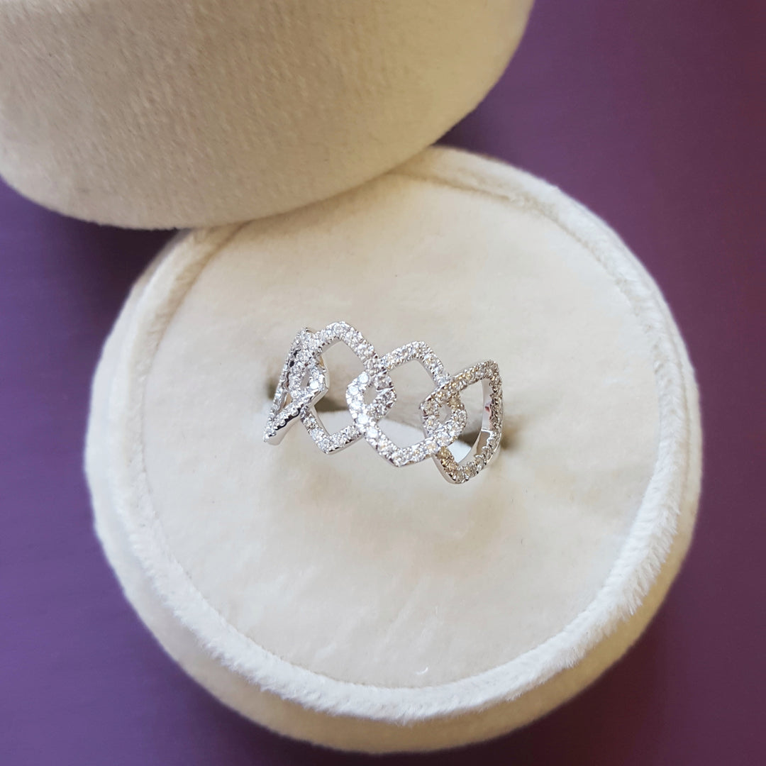 Ridged Geometric Diamond Ring