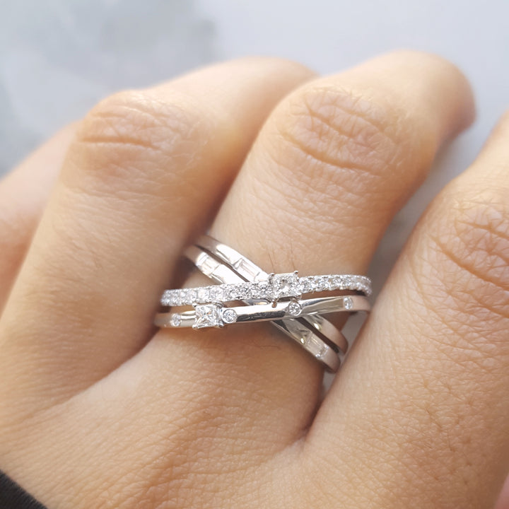 Crossing High Polish and Diamond Ring