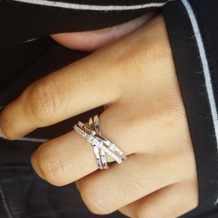 Crossing High Polish and Diamond Ring