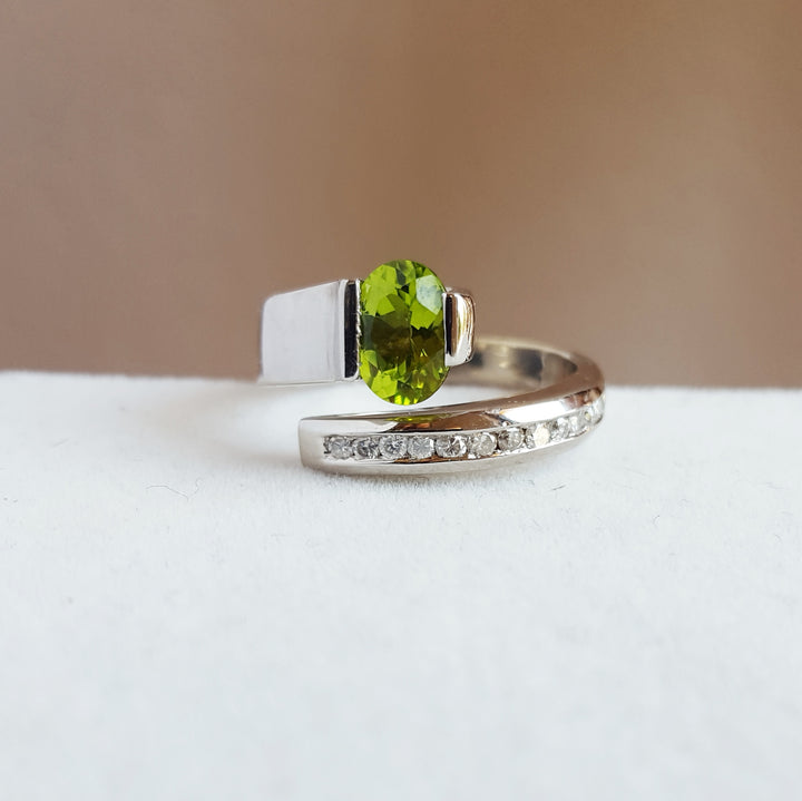 Bypass Modern Peridot Ring