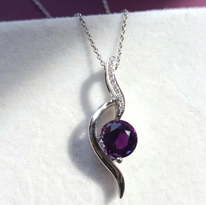Artistic Swoop Amethyst Pendant