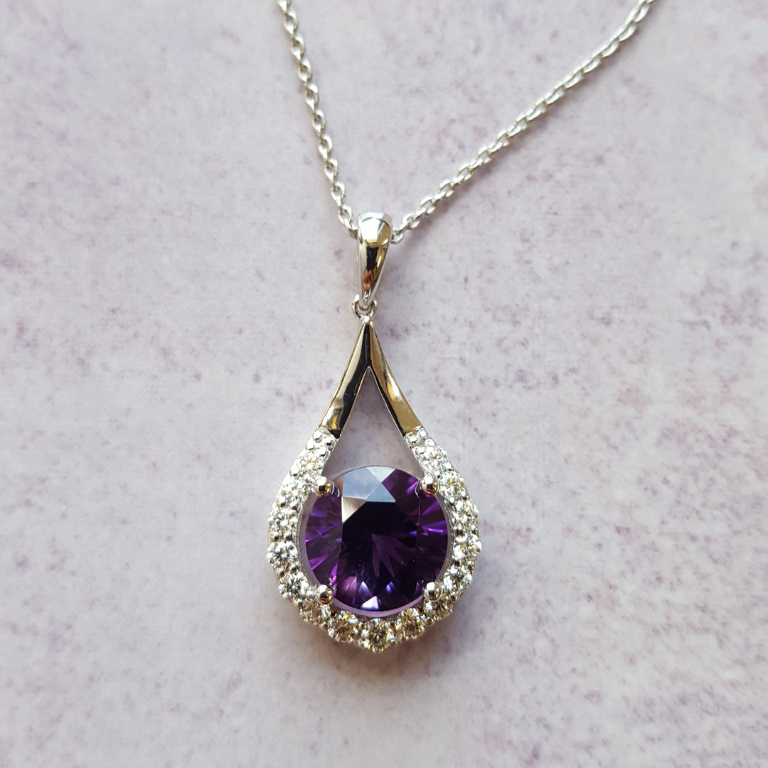 Halo Amethyst Dropping Pendant