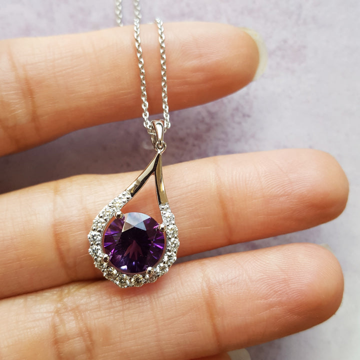 Halo Amethyst Dropping Pendant