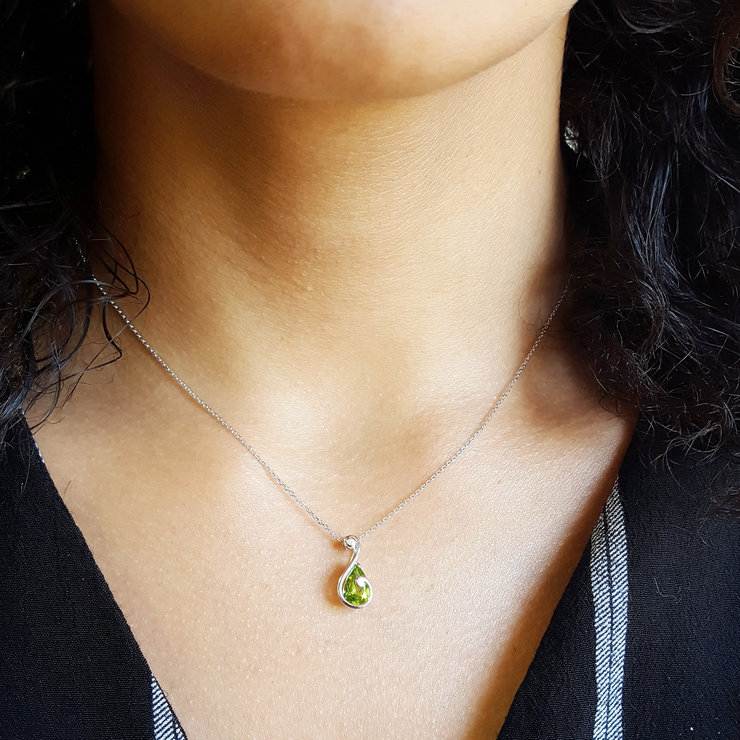 Sterling Mystic Swirl Arizona Peridot & Diamond Pendant – Sami