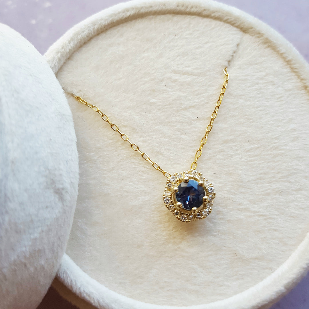 Montana Sapphire Flower Pendant