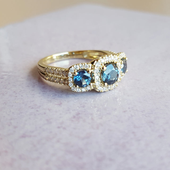 3-Stone Elegant Montana Sapphire Ring