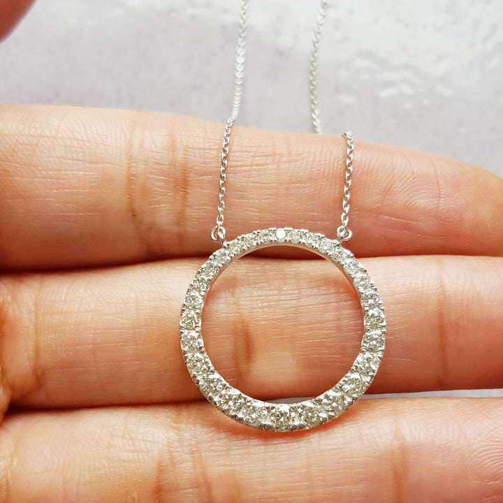 Elegant Graduating Diamond Necklace