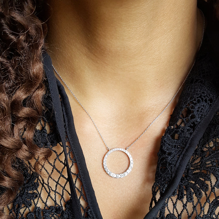 Elegant Graduating Diamond Necklace