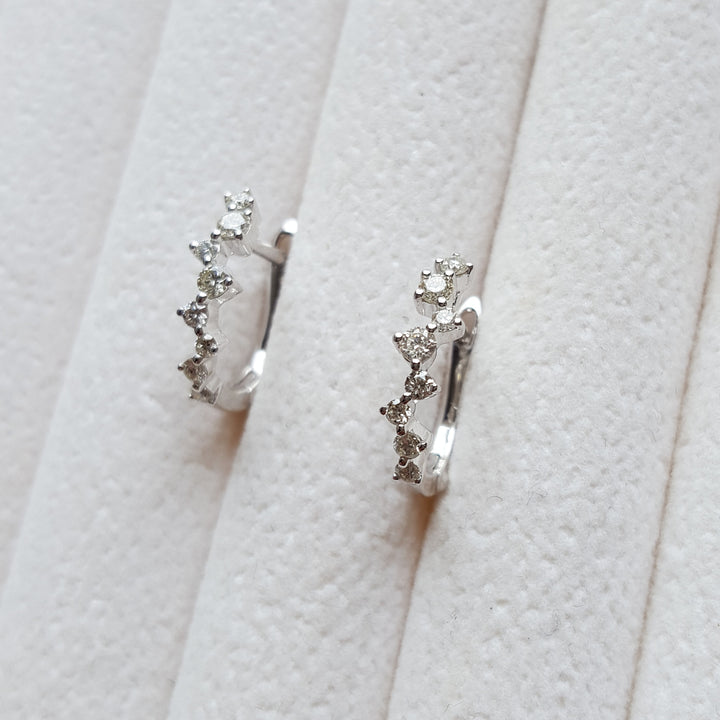 Zig-Zag Diamond Essential Hoops