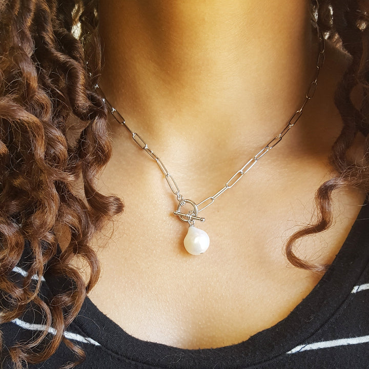 Pearl and Silver Lariat Necklace