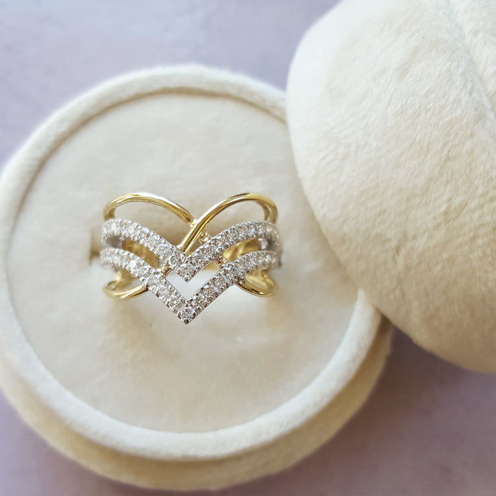Diamond Geometric Arrow Ring