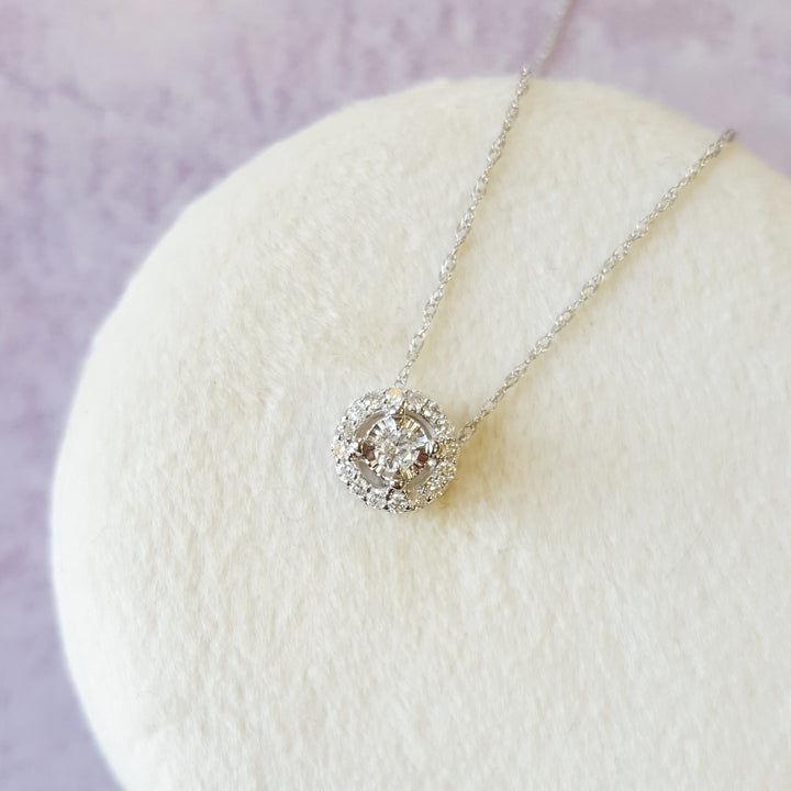 Diamond Halo Essential Pendant
