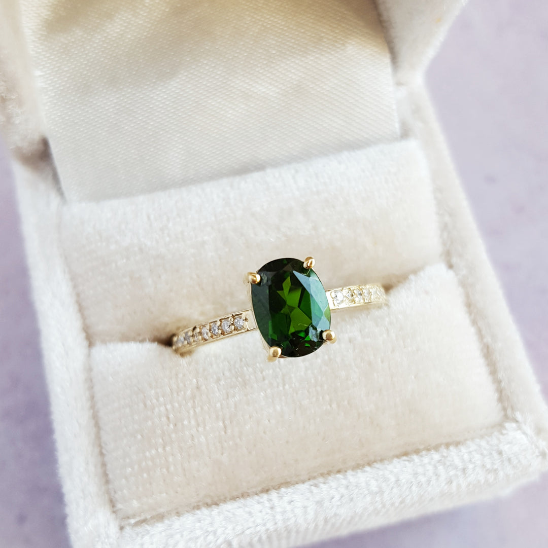 Elegant Tsavorite Ring