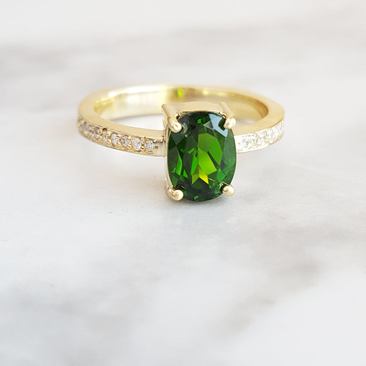 Elegant Tsavorite Ring