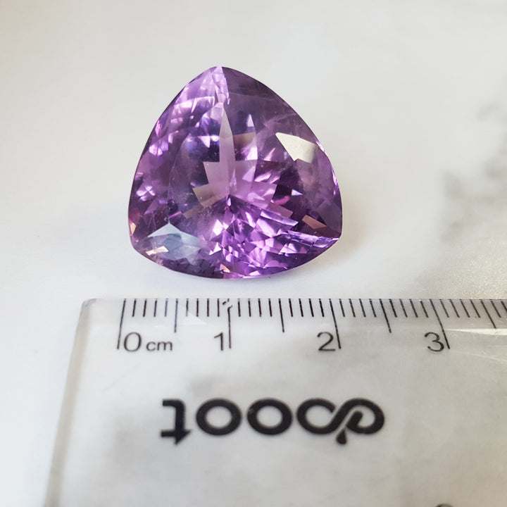 Large Trillion Cut Vintage Arizona Amethyst Gem