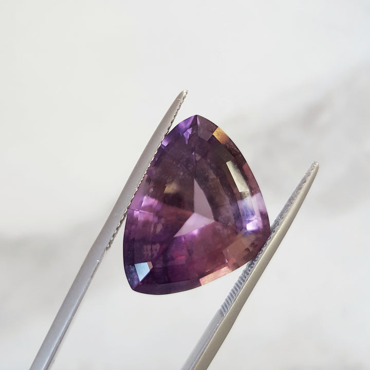Oblong Trillion Cut Four Peaks Amethyst Vintage Gem