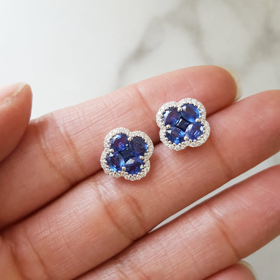Lucky Sapphire Clover Studs