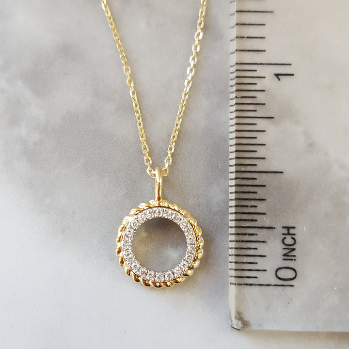 Petite Rope Circle Pendant