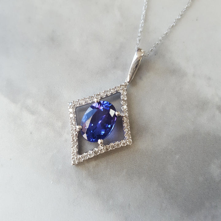 Tanzanite of Diamonds Pendant