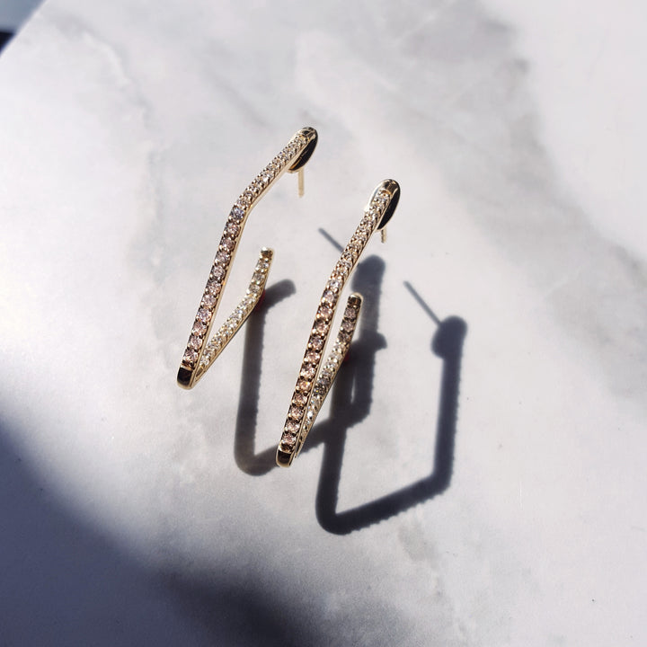 14KY Diamond Shape Geometric Hoop Earrings