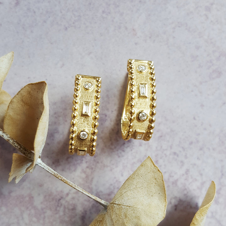 Flush Set Vintage Inspired Earrings