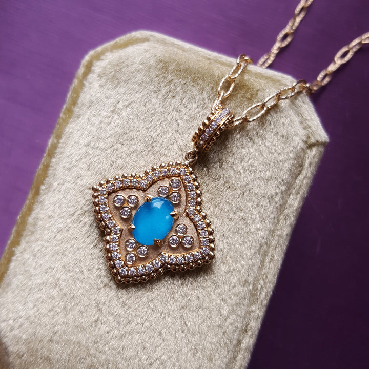 Turquoise Cabochon Vintage Pendant