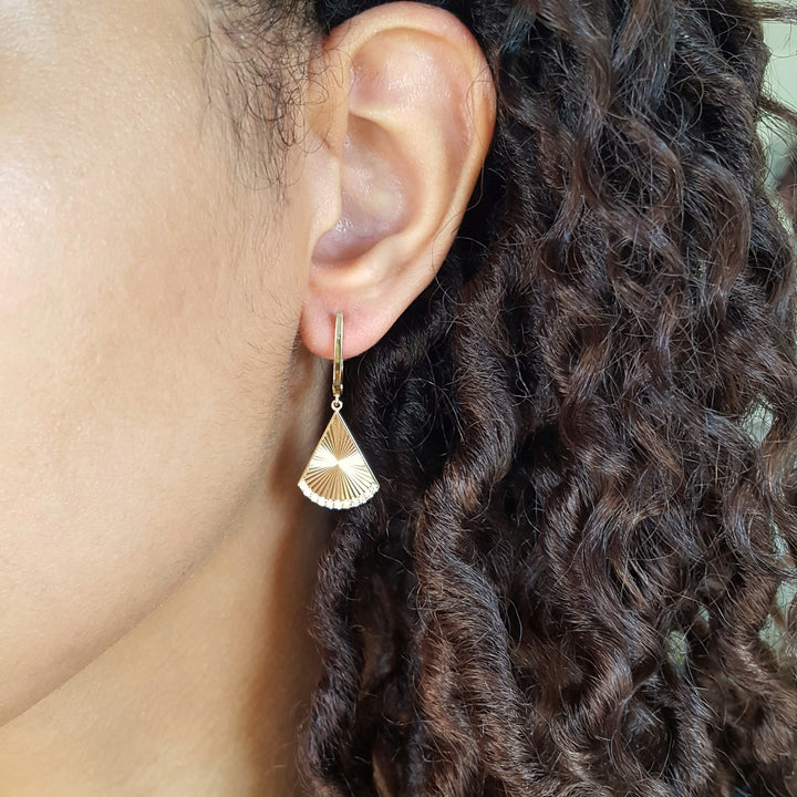 Pleat Design Fan Earrings